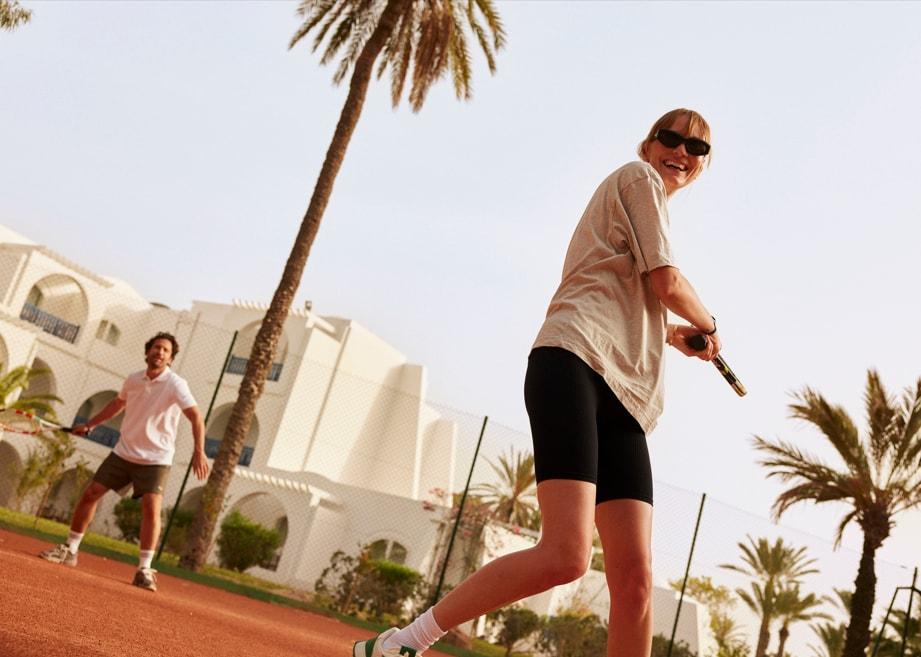 图片包含 户外, 人, 男人, 体育
AI 生成的内容可能不正确。