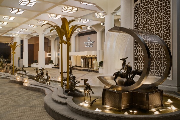 S:\Sales-Marcom\SHAHR\2026 Hotel Photo\2026酒店官方照片（万豪集团官方摄影师拍摄）\Small JPG\Exterior 酒店外观（优先使用裁切过的Exterior 1）\Porte-cochère.jpg