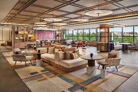 S:\Sales-Marcom\SHAHR\2026 Hotel Photo\2026酒店官方照片（万豪集团官方摄影师拍摄）\Small JPG\Executive Lounge 行政酒廊\Executive Lounge 2.jpg